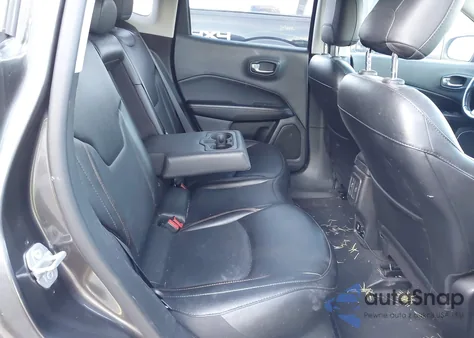 2020 Jeep Compass Limited 4X4 from USA, damaged, VIN 3C4NJDCB0LT185343